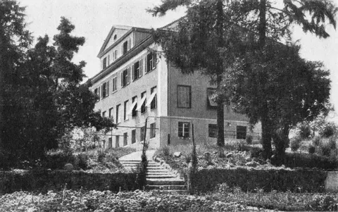 Oberuzwil. Neubau